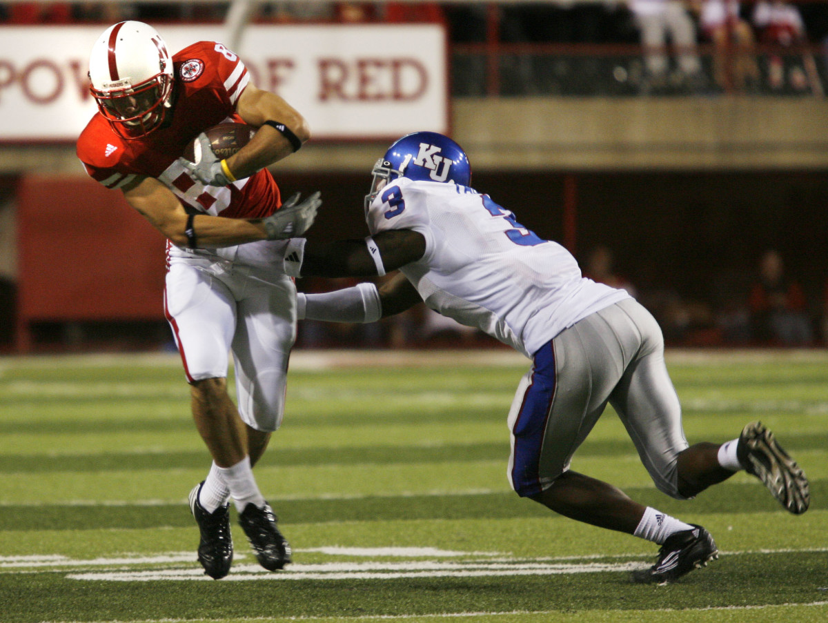 2006 Nebraska-Kansas football 4Q1 USATSI_2187133 Nate Swift